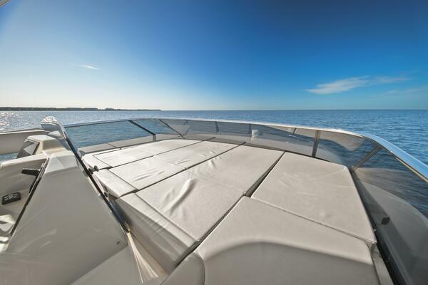 2025 Absolute 48 Navetta - Flybridge 