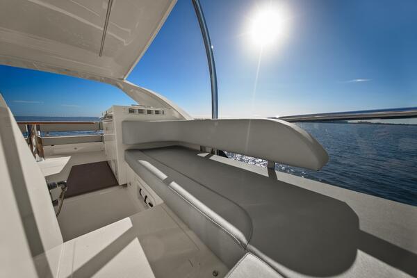 2025 Absolute 48 Navetta - Flybridge 