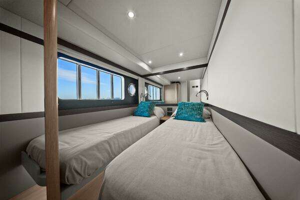 Absolute 48 Navetta Yacht For Sale