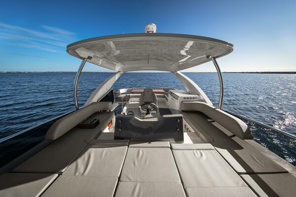 2025 Absolute 48 Navetta - Flybridge 