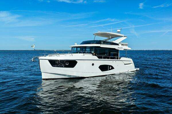 48-ft-Absolute-2025-48 Navetta-T'nT' IV-St. Petersburg Florida United States yacht for sale