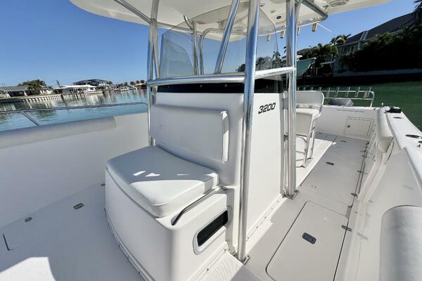 32ft Century Yacht For Sale