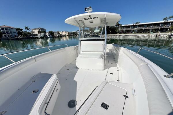 32ft Century Yacht For Sale