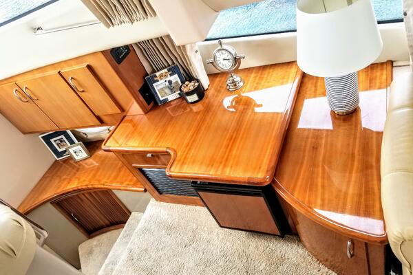 Summer Passport 36ft Carver Yacht For Sale