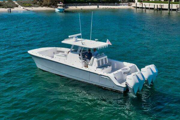 Invincible 35 Catamaran Yacht For Sale