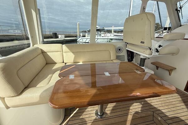 Loki 40ft MJM Yacht For Sale