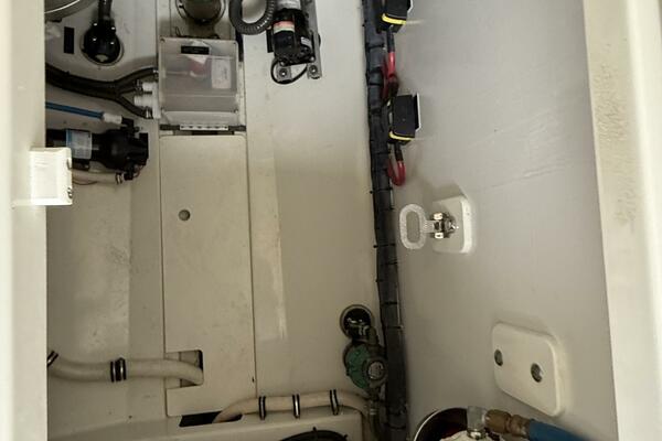 Loki 40ft MJM Yacht For Sale