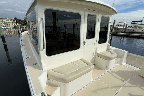 MJM 40z Yacht For Sale