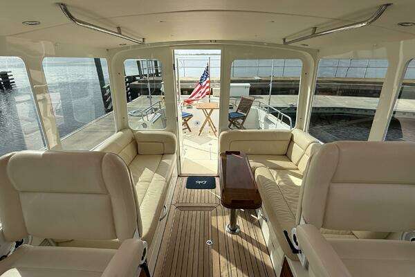MJM 40z Yacht For Sale