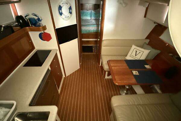 MJM 40z Yacht For Sale