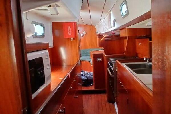 Waterfall II 44ft Beneteau Yacht For Sale