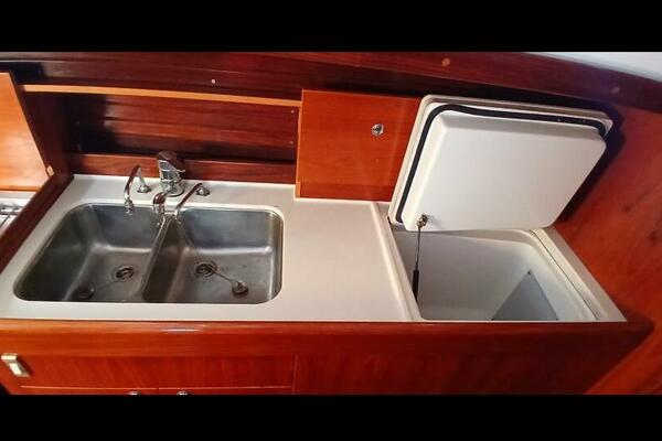 Waterfall II 44ft Beneteau Yacht For Sale