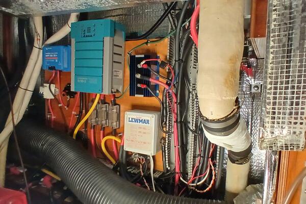 Waterfall II 44ft Beneteau Yacht For Sale