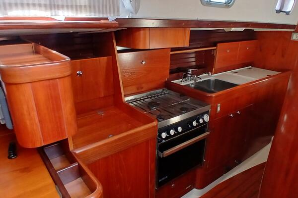 Waterfall II 44ft Beneteau Yacht For Sale