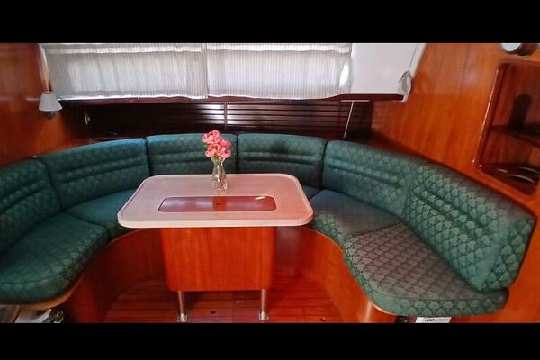 Waterfall II 44ft Beneteau Yacht For Sale