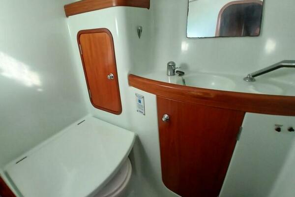 Waterfall II 44ft Beneteau Yacht For Sale
