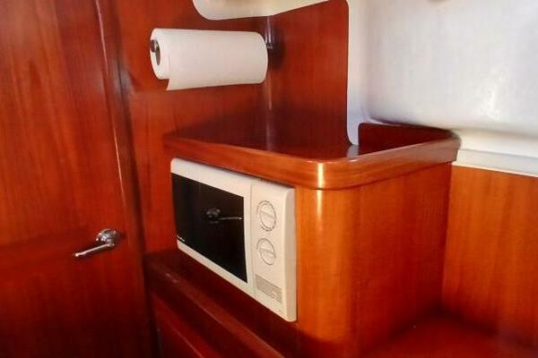 Waterfall II 44ft Beneteau Yacht For Sale