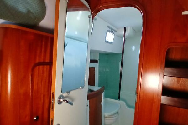 Waterfall II 44ft Beneteau Yacht For Sale