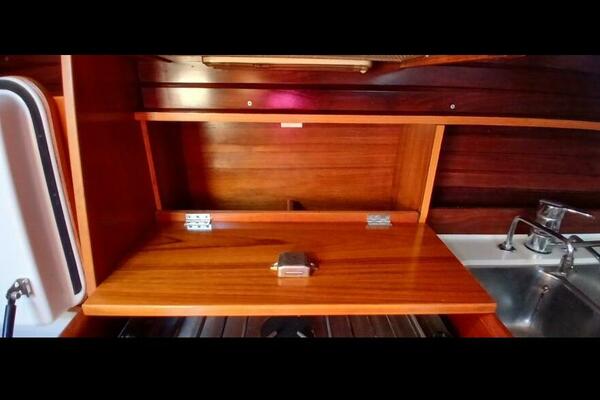 Waterfall II 44ft Beneteau Yacht For Sale