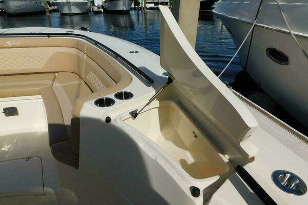Scout 330 LXF Yacht For Sale
