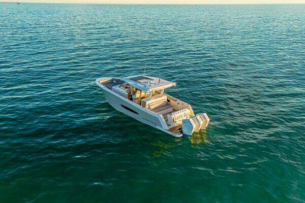 Regal SAV Yacht For Sale