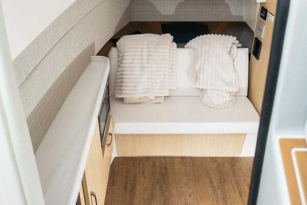 Lets GO 39ft Regal Yacht For Sale