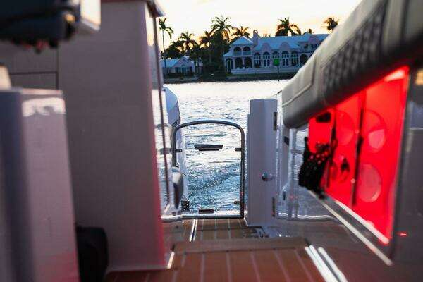 Regal SAV Yacht For Sale