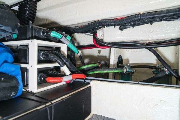 Regal SAV Yacht For Sale