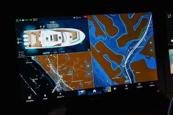 Regal SAV Yacht For Sale