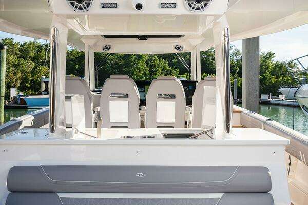 Regal SAV Yacht For Sale