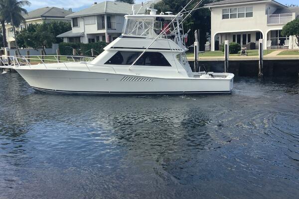 FOURTH QUARTER 50ft Viking Yacht For Sale