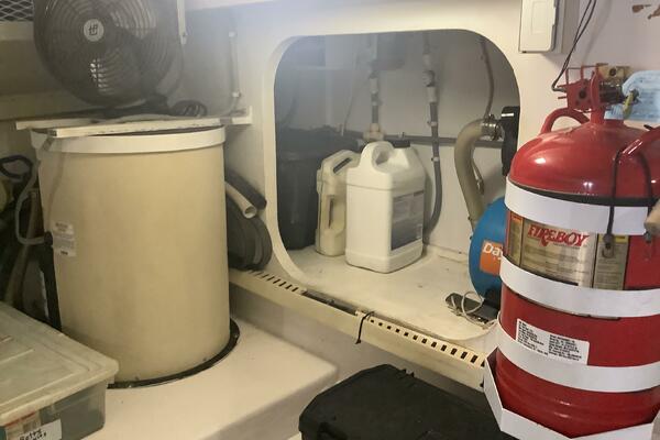 FOURTH QUARTER 50ft Viking Yacht For Sale