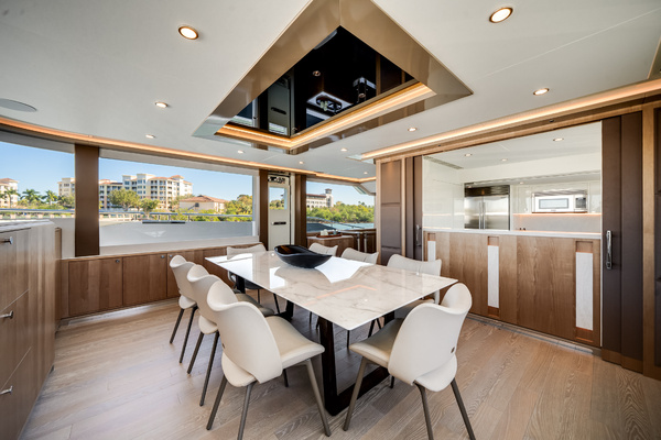 95ft Ocean Alexander Yacht For Sale