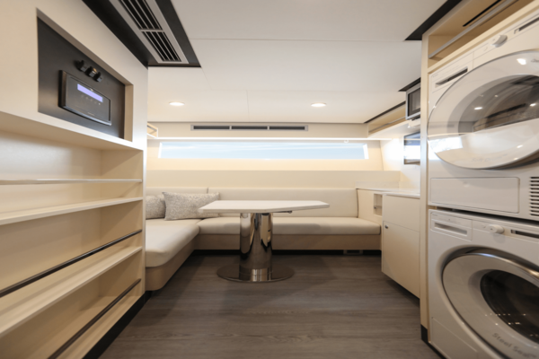 95ft Ocean Alexander Yacht For Sale