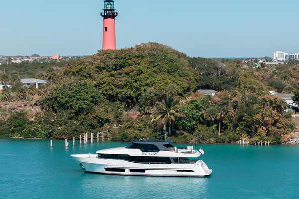 95ft Ocean Alexander Yacht For Sale