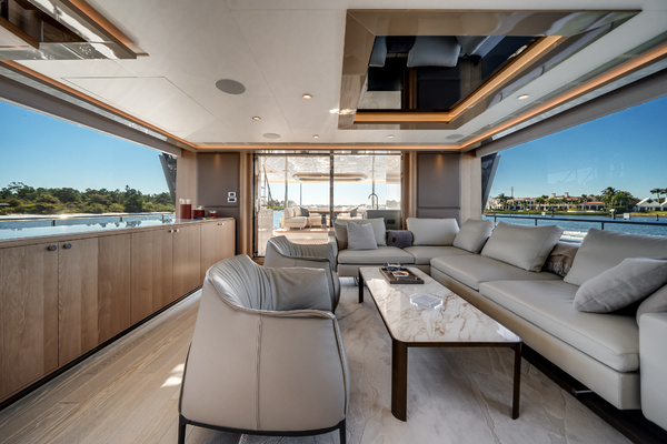 95ft Ocean Alexander Yacht For Sale