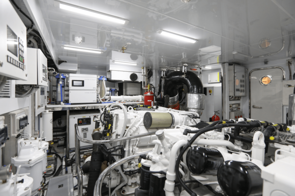 Ocean Alexander 28L Yacht For Sale