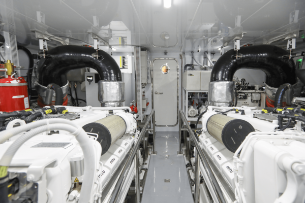 Ocean Alexander 28L Yacht For Sale