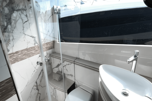 Galeon 560 FLY Yacht For Sale