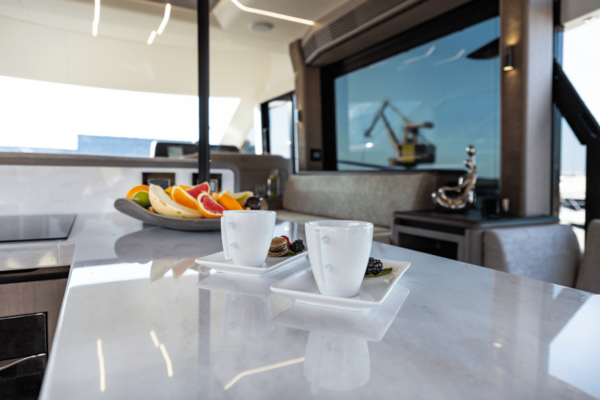 Galeon 560 FLY Yacht For Sale