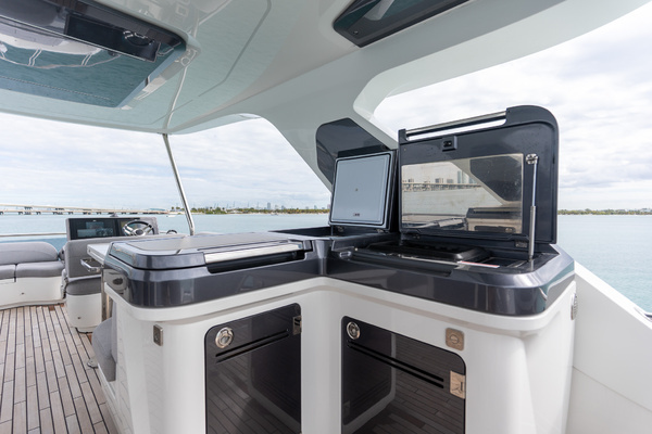 2025 Galeon 56