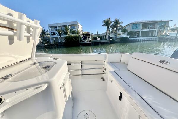 26ft Sea Hunt Yacht For Sale