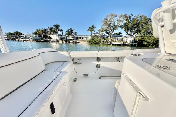 26ft Sea Hunt Yacht For Sale