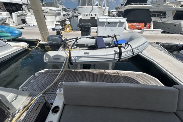 2022 Beneteau 41