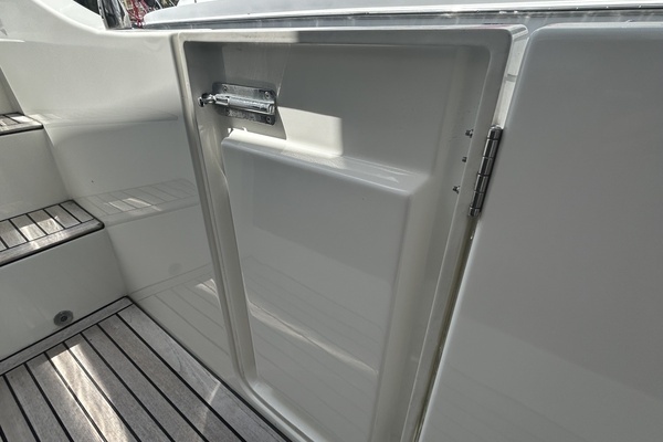 2022 Beneteau 41