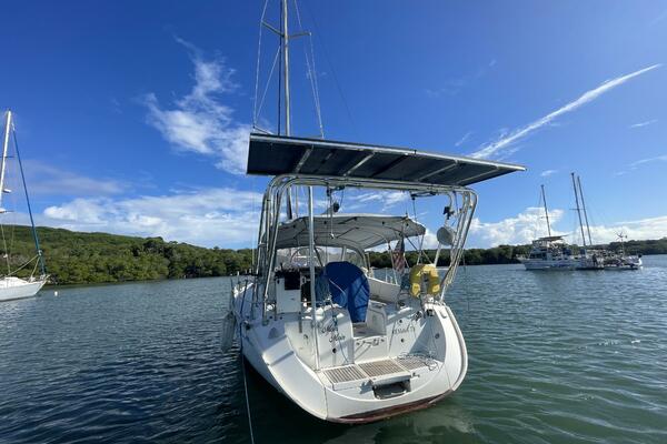 Moin Moin  40ft Beneteau Yacht For Sale