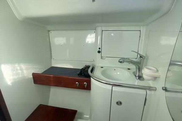 Moin Moin  40ft Beneteau Yacht For Sale