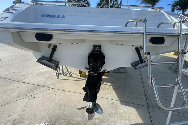 Varoom 27ft Formula Yacht For Sale