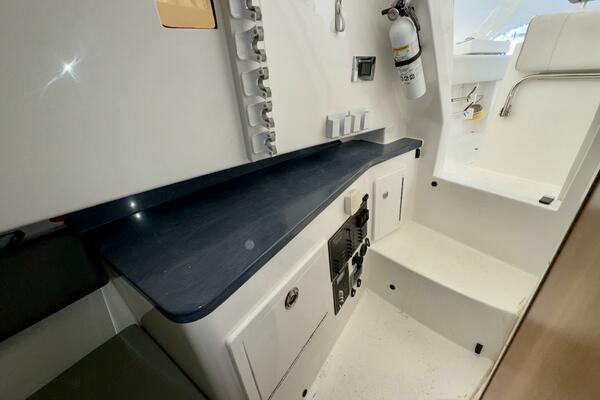 27ft Belzona Yacht For Sale