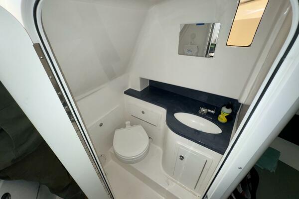 27ft Belzona Yacht For Sale